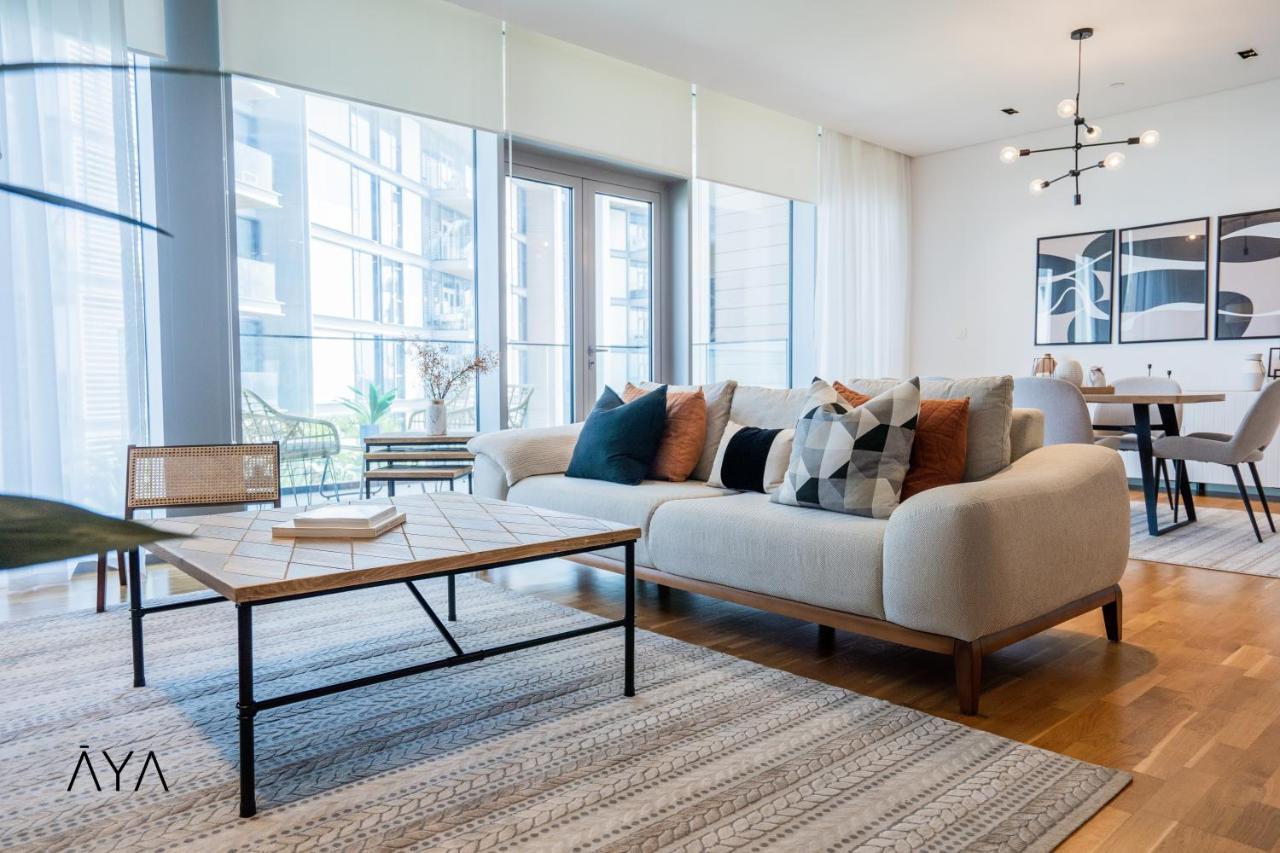 Aya Boutique - Stunning 1br Surrounding The Sea Views & Ain Appartement Dubai